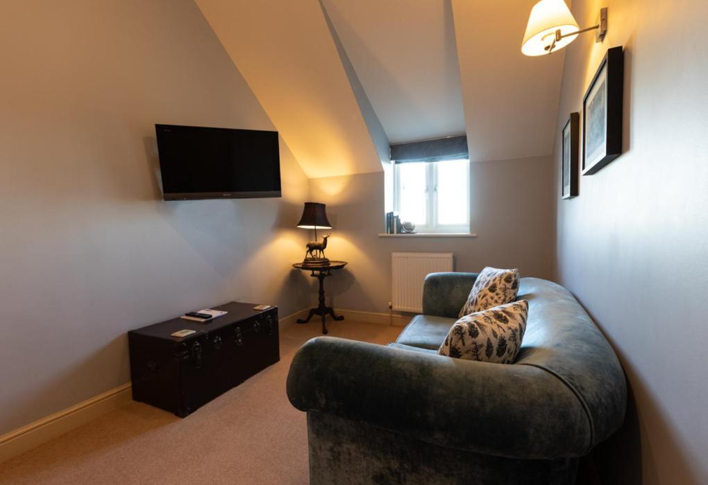 The Pheasant Public House & Hotel Gestingthorpe ภายนอก รูปภาพ
