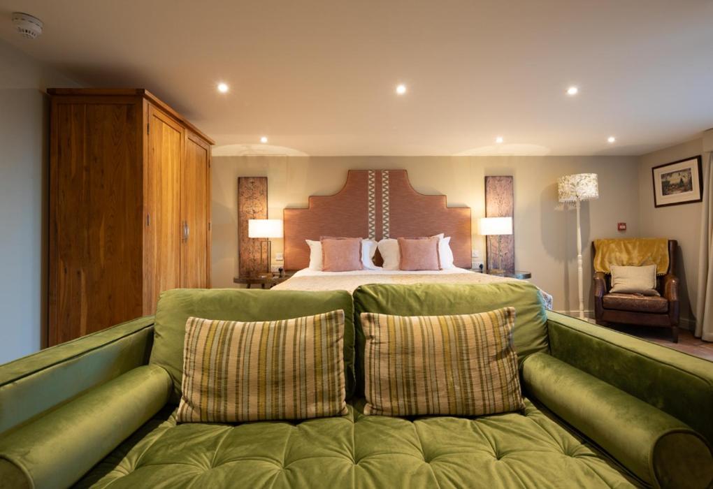 The Pheasant Public House & Hotel Gestingthorpe ภายนอก รูปภาพ